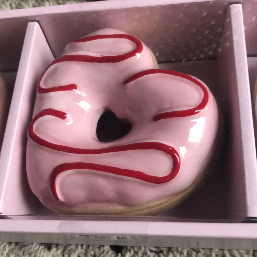 Cupcakes and Cashmere Ceramic SPRINKLE Heart Shaped DONUTS Accent Decor